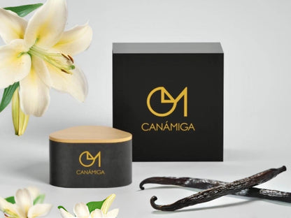 CANÁMIGA Duftkerze (325g) | Lilie, Jasmin, Vanille